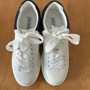 Steve Madden | Shoes | Steve Madden Womens Glacer Sneaker